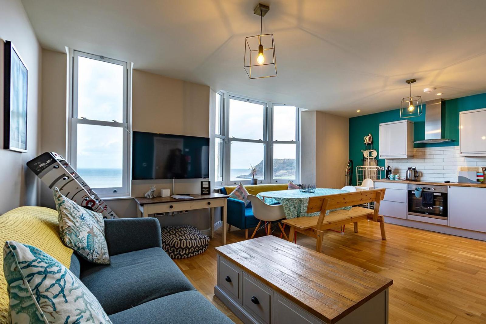 Seaview North Bay Holiday Home Apartment Скарборо Экстерьер фото